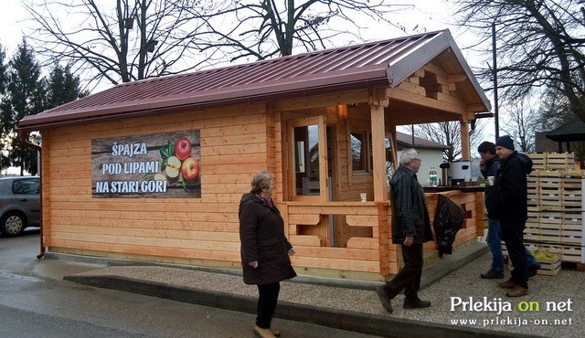Špajza pod lipami Špajza pod lipami