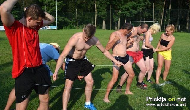 Vaške igre v Lutvercih Vaške igre v Lutvercih