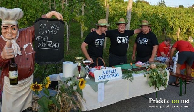 Veseli Aženčari so skuhali najboljši pasulj