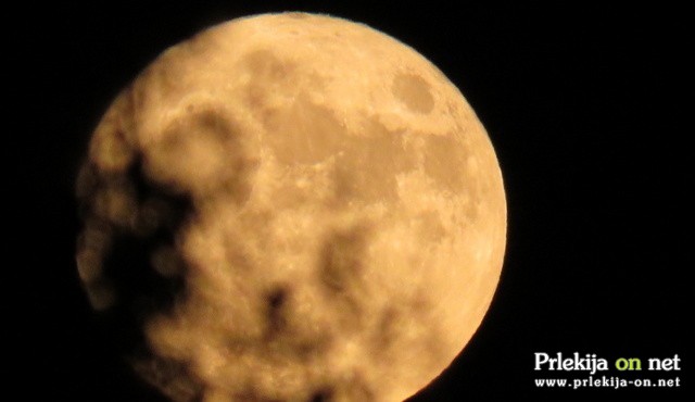 Superluna nad Prlekijo Superluna nad Prlekijo