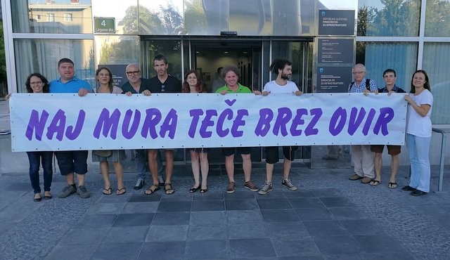 Nevladne organizacije, združene v kampanji »Rešimo Muro!« Nevladne organizacije, združene v kampanji »Rešimo Muro!«