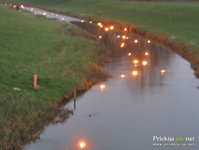 Gregorčki so splavali po reki Ščavnici Gregorčki so splavali po reki Ščavnici