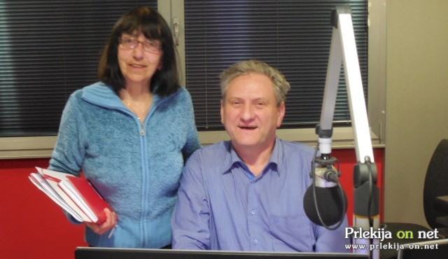 Prostovoljka Marija Erveš in radijski novinar Bojan Rajk Prostovoljka Marija Erveš in radijski novinar Bojan Rajk