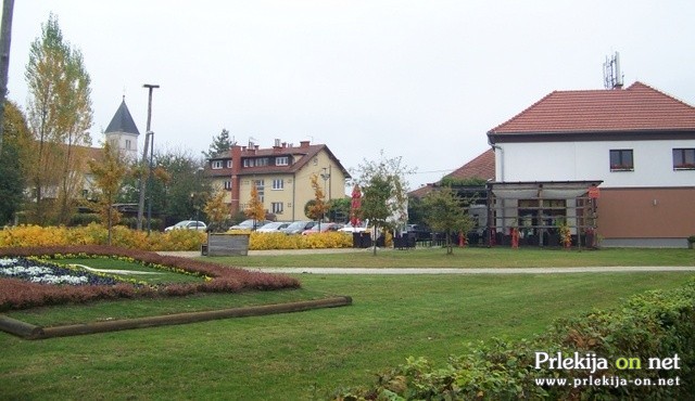 Velika Polana prejela prvo mesto kot najlepše trško jedro Velika Polana prejela prvo mesto kot najlepše trško jedro