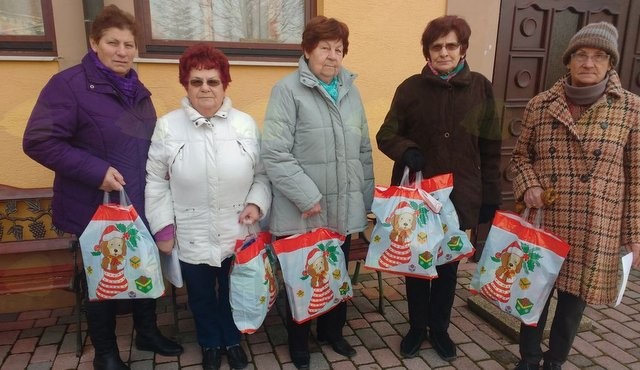 Obdarovanje starejših Obdarovanje starejših