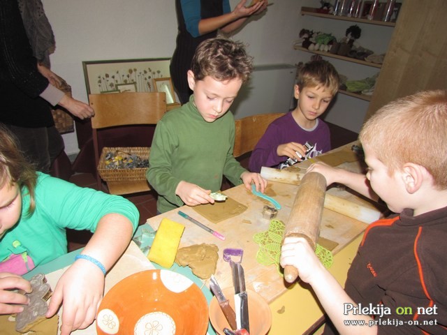 Oblikovanje gline v Veržeju Oblikovanje gline v Veržeju