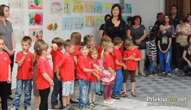 Odprtje razstave otrok slovenskih vrtcev Odprtje razstave otrok slovenskih vrtcev