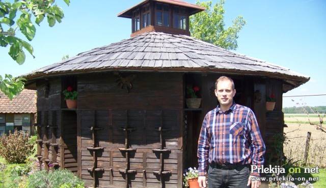 Dan odprtih vrat Čebelarstva Tigeli Dan odprtih vrat Čebelarstva Tigeli