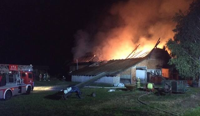 Požar poslopja, foto: PGD Sveta Trojica in Gornja Radgona