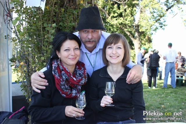 IV. Oktober VINOfest IV. Oktober VINOfest