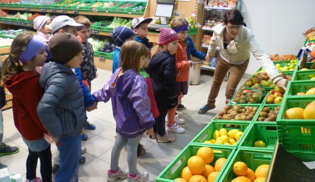 Otroci obiskali supermarket Mercator Ljutomer