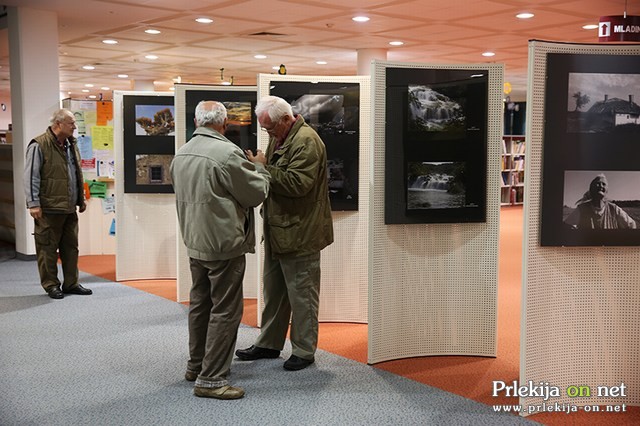 Fotografska razstava na temo prosto