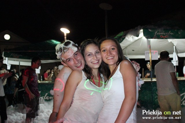 Pena party na Glavnem trgu Pena party na Glavnem trgu