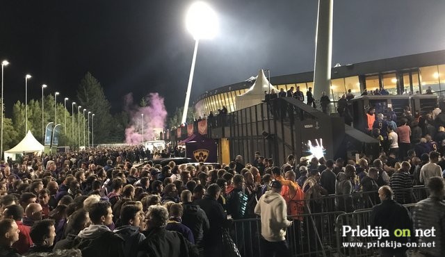 Stadion Ljudski vrt je bil poln