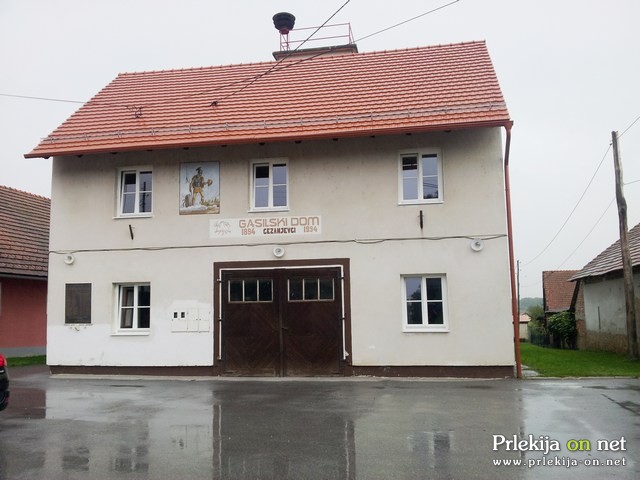Gasilski dom v Cezanjevcih bo dobil novo fasado Gasilski dom v Cezanjevcih bo dobil novo fasado