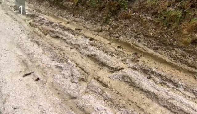 Neprevozna cesta, foto: RTV Slovenija Neprevozna cesta, foto: RTV Slovenija