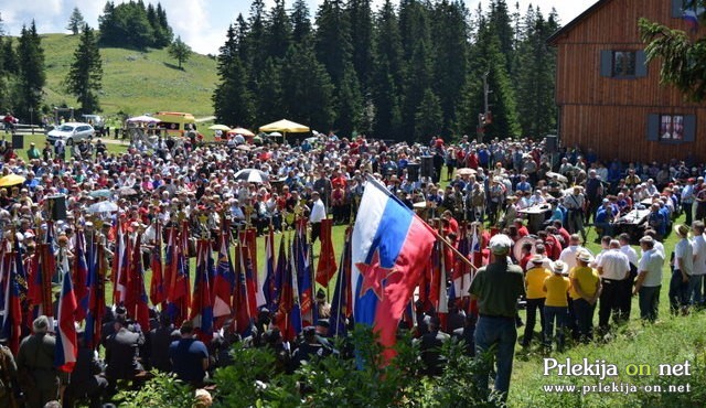 Množično na Menini planini