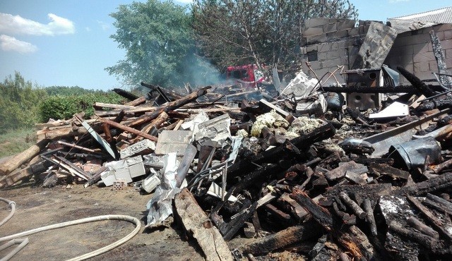 Družina je ostala brez vsega Družina je ostala brez vsega
