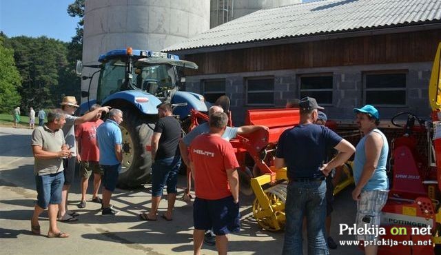 Prikaz zmožnosti poletne obdelave tal Prikaz zmožnosti poletne obdelave tal