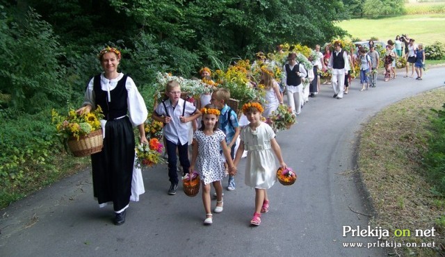 19. tradicionalna prireditev Pozdrav jeseni 19. tradicionalna prireditev Pozdrav jeseni