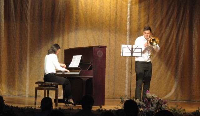 Predmaturitetni recital Aleša Levačiča Predmaturitetni recital Aleša Levačiča