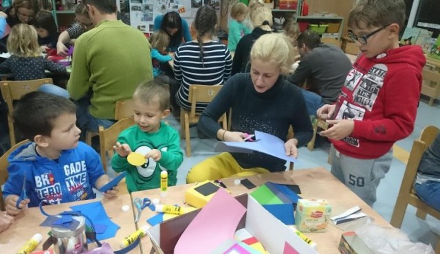 Predpraznična delavnica v vrtcu Križevci Predpraznična delavnica v vrtcu Križevci