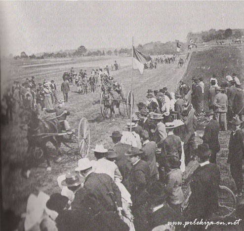 Kasaške dirke na Cvenu leta 1903 Kasaške dirke na Cvenu leta 1903