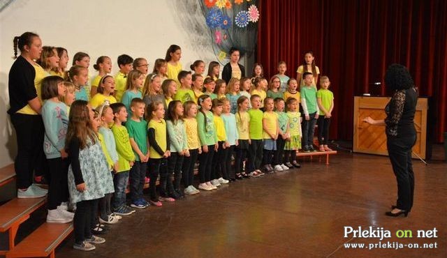 Čriček poje 2017 Čriček poje 2017