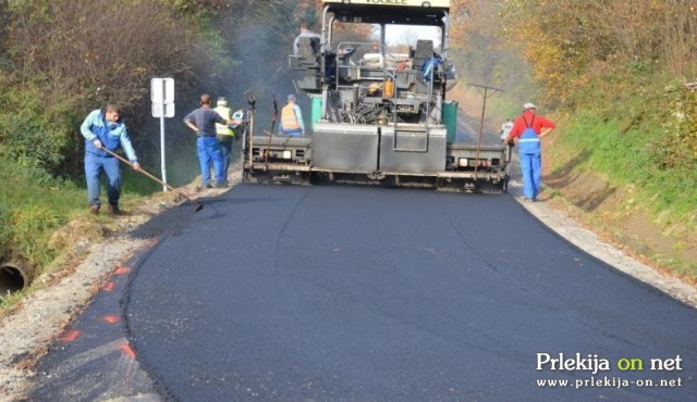 Preplastitev lokalne ceste Bučkovci - Drakovci Preplastitev lokalne ceste Bučkovci - Drakovci