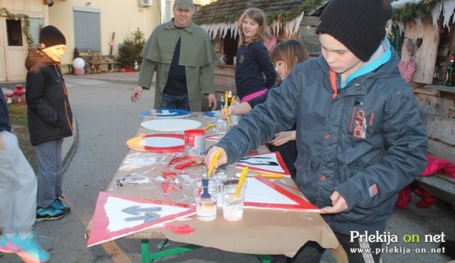 Poučno vzgojne delavnice o prometnih znakih