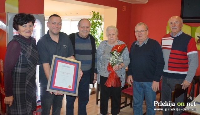 Visoko jubilejno priznanje Dnevnemu baru Kolbl iz Gornje Radgone Visoko jubilejno priznanje Dnevnemu baru Kolbl iz Gornje Radgone