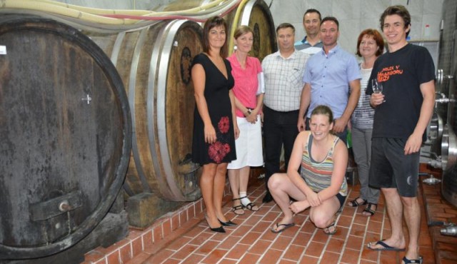 Dan odprtih kleti prleških vinogradnikov Dan odprtih kleti prleških vinogradnikov