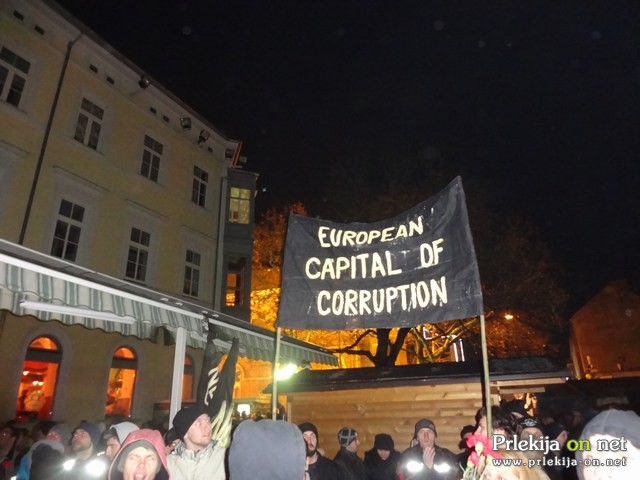 Protesti v Mariboru so minili mirno