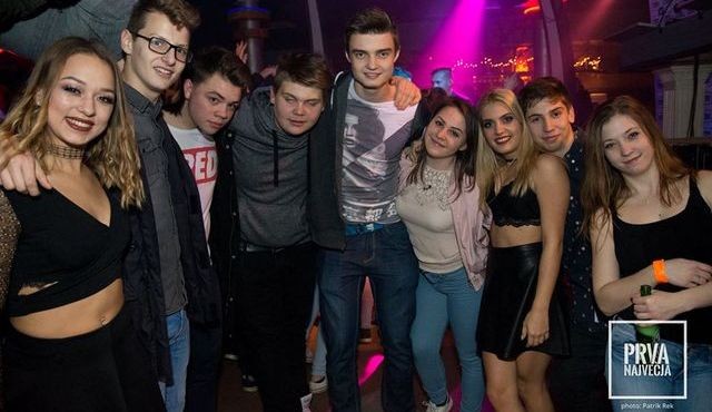 Božična PRVA Največja v diskoteki Oxygen Božična PRVA Največja v diskoteki Oxygen