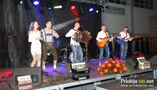 Mark Tivadar & Ansambel Klapovühi Mark Tivadar & Ansambel Klapovühi