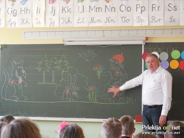 Zgodbica o Križem kapici tudi na tabli Zgodbica o Križem kapici tudi na tabli