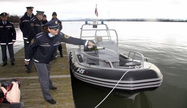 Nov policijski čoln, foto: policija.si