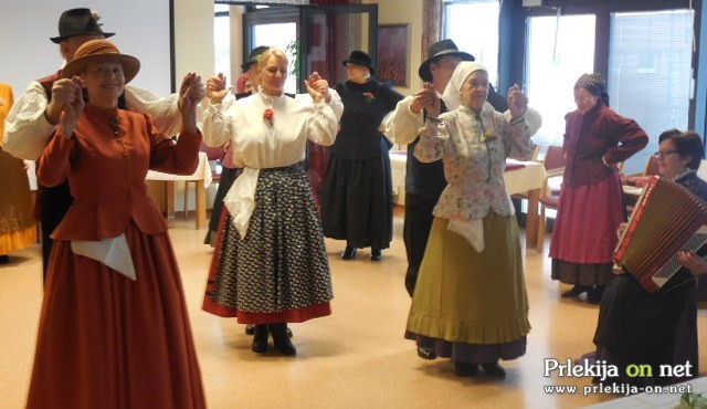 Folklorna skupina Korenina Folklorna skupina Korenina