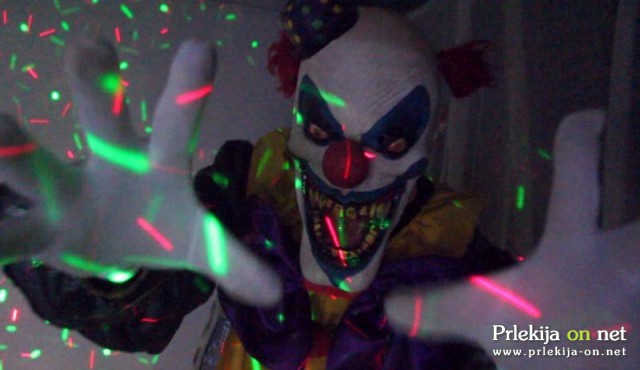 Killer Clown v House of Horrors