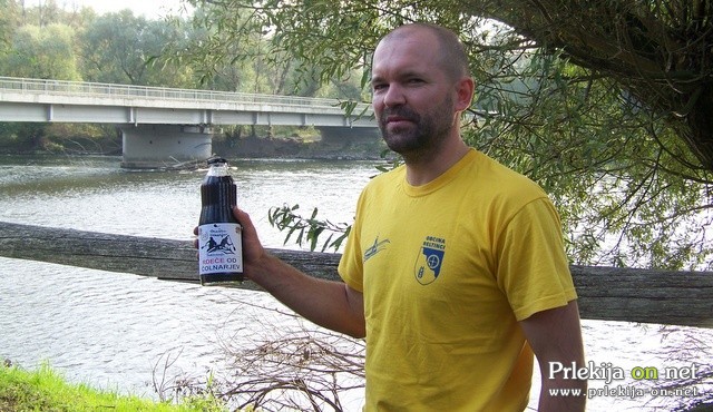 vRdeče bio vino od murskih čolnarjev vRdeče bio vino od murskih čolnarjev