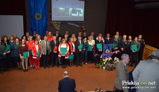 Skupinski posnetek vseh nagrajencev