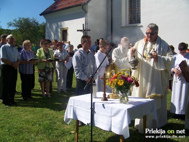 Rokovo žegnanje v Cezanjevcih