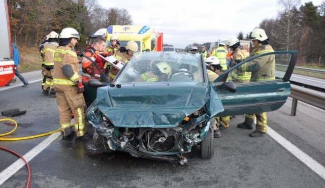 Na kraju prometne nesreče, foto: PGD Slov. Konjice Na kraju prometne nesreče, foto: PGD Slov. Konjice