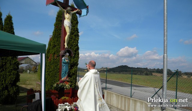 Blagoslov Šipkovega križa Blagoslov Šipkovega križa