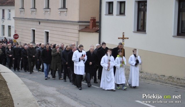 Vstajenjska procesija v Ljutomeru Vstajenjska procesija v Ljutomeru