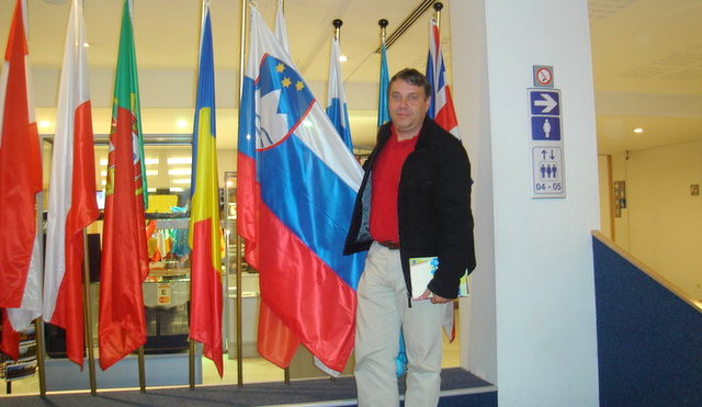 Bojan Lešer