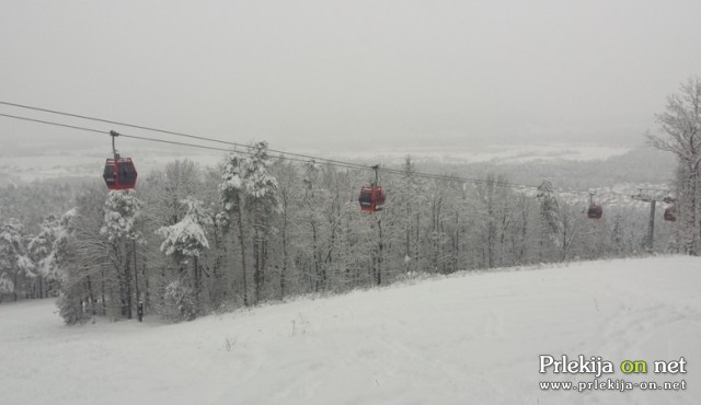 Zasneženo Pohorje, foto: Karmen Razlag Zasneženo Pohorje, foto: Karmen Razlag