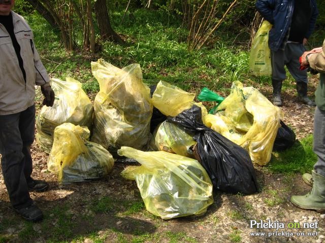 Stopimo spet skupaj in očistimo našo občino