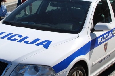 Policija