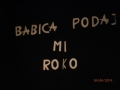 Babica podaj mi roko